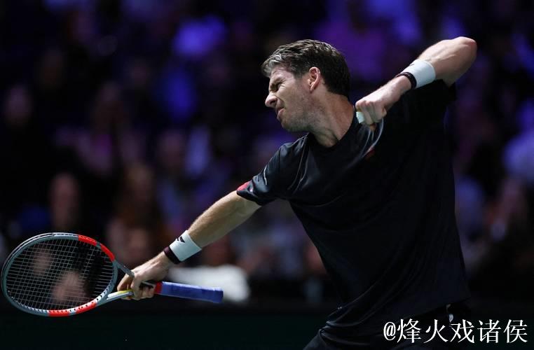 ATP巴黎大师赛:阿尔卡拉斯1-2不敌诺里 止步16强之外 ATP巴黎大师赛:阿尔卡拉斯1-2不敌诺里 止步16强之外